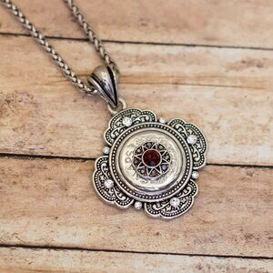 18 inch, Vintage Floral Circular Pendant Red Rhinestone Necklace - X27